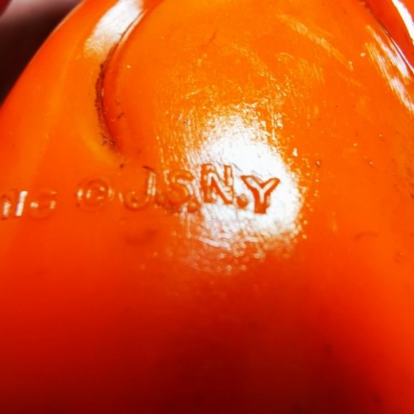 Vintage JSNY Plastic Anthropomorphic  Orange Hound Dog Salt and Pepper - Picture 14 of 16